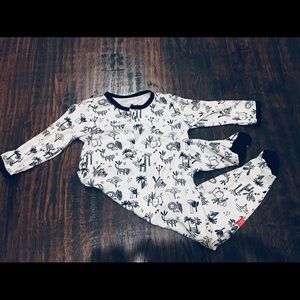 Magnetic Me 6-9 month Modal Footie